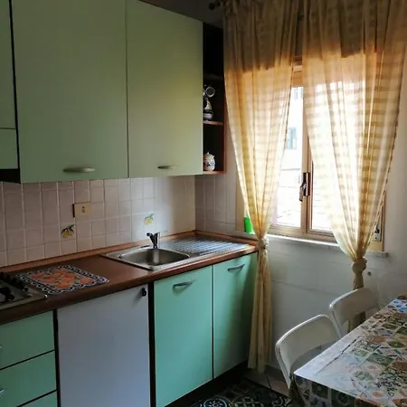 Amuri Siculo, Centro Apartament Palermo