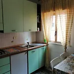 Amuri Siculo, Centro Apartman Palermo